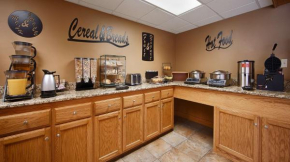 Отель SureStay Plus Hotel by Best Western Poteau  Пото